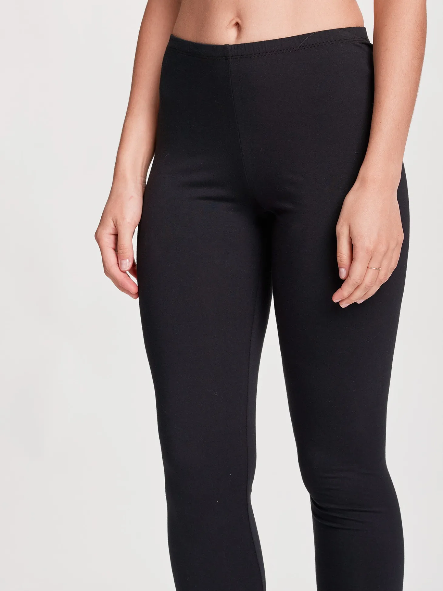 BASIC leggingsit - musta